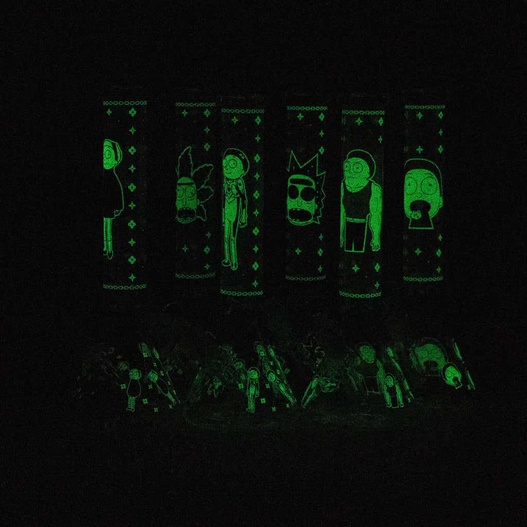 12" Cartoon glass water bong-Glow in the dark [GBT21004]